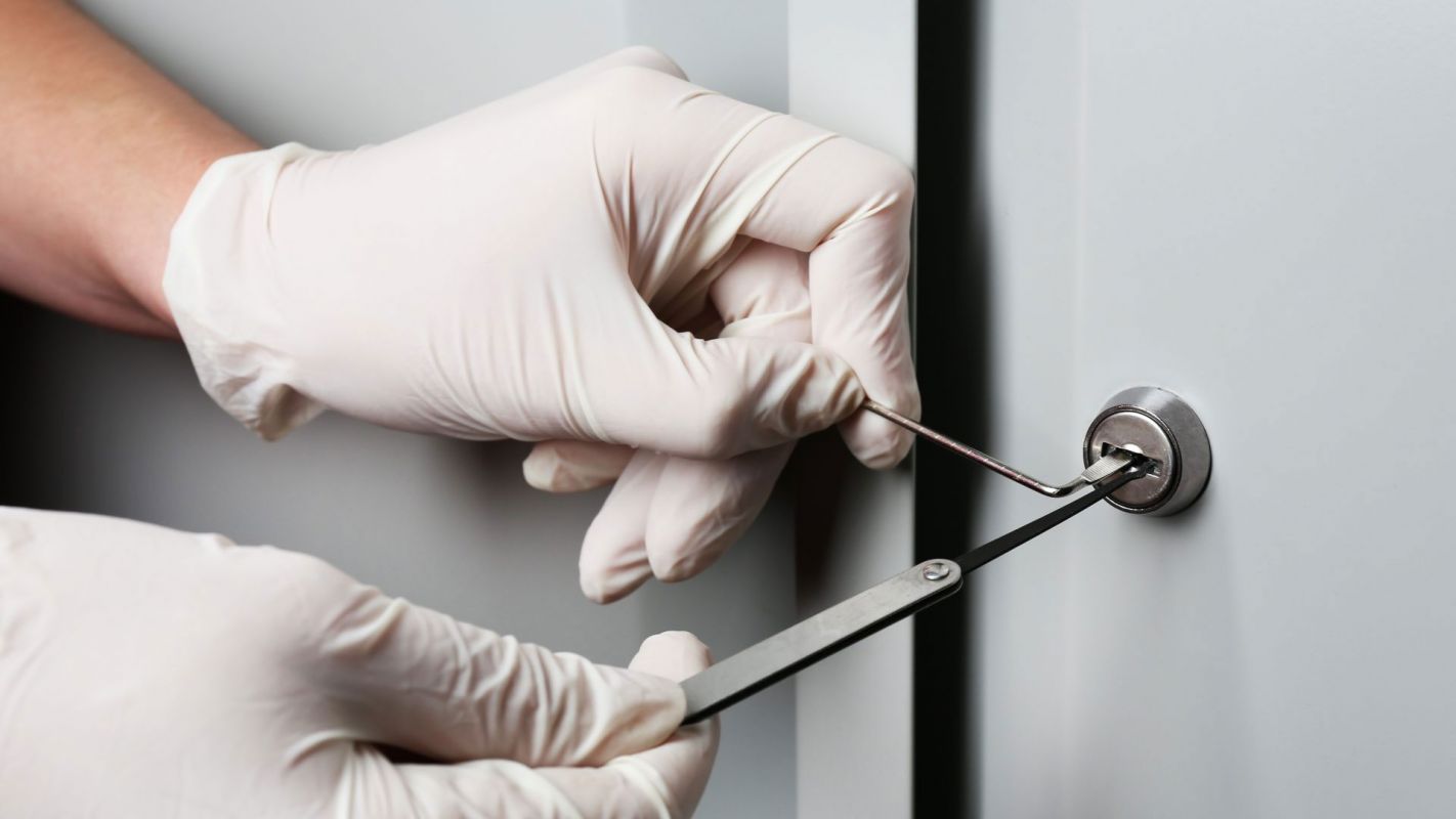Services a Locksmith Provides